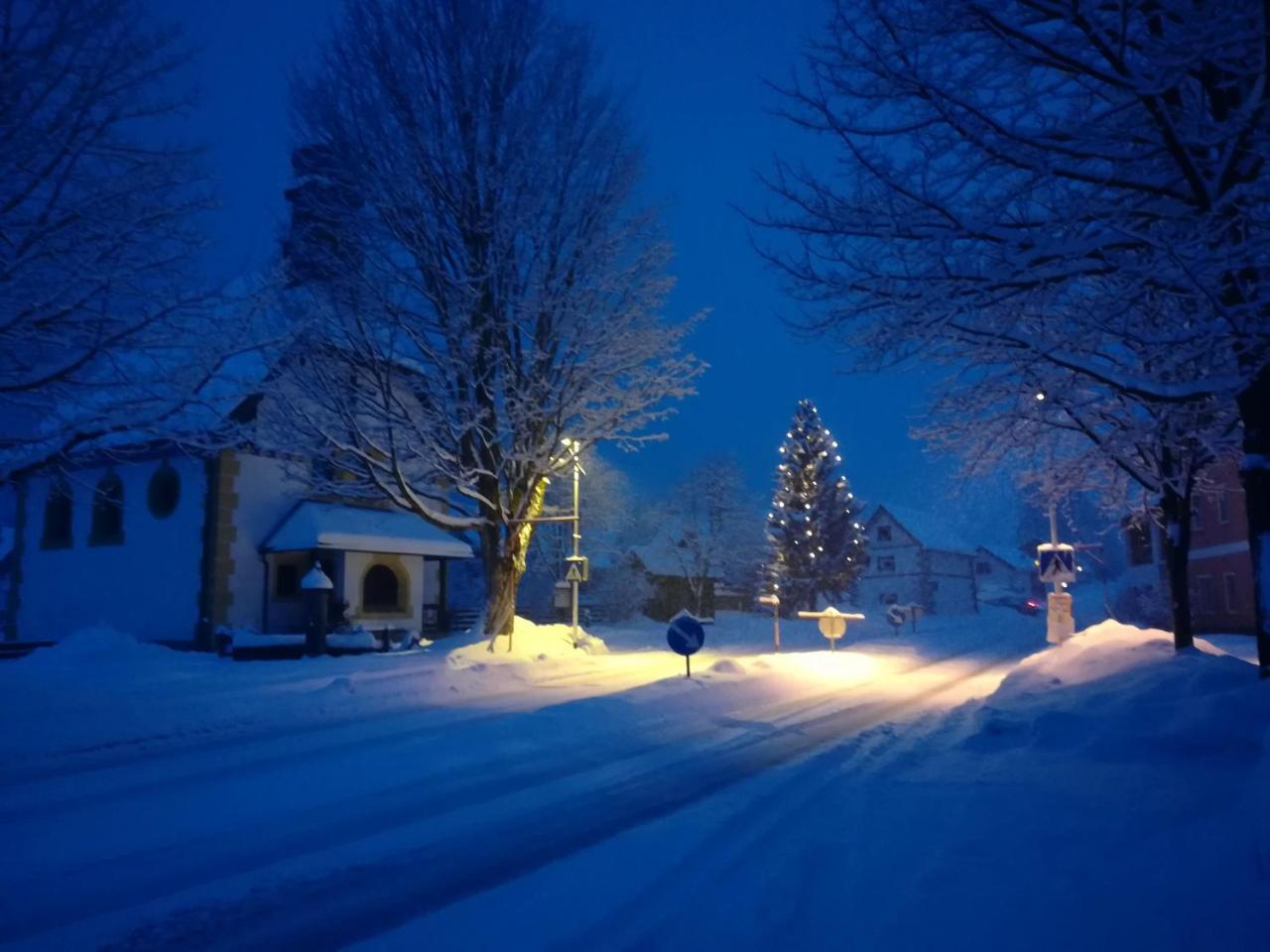 Fruehstueckspension Oberweissburg Sankt Michael im Lungau Buitenkant foto